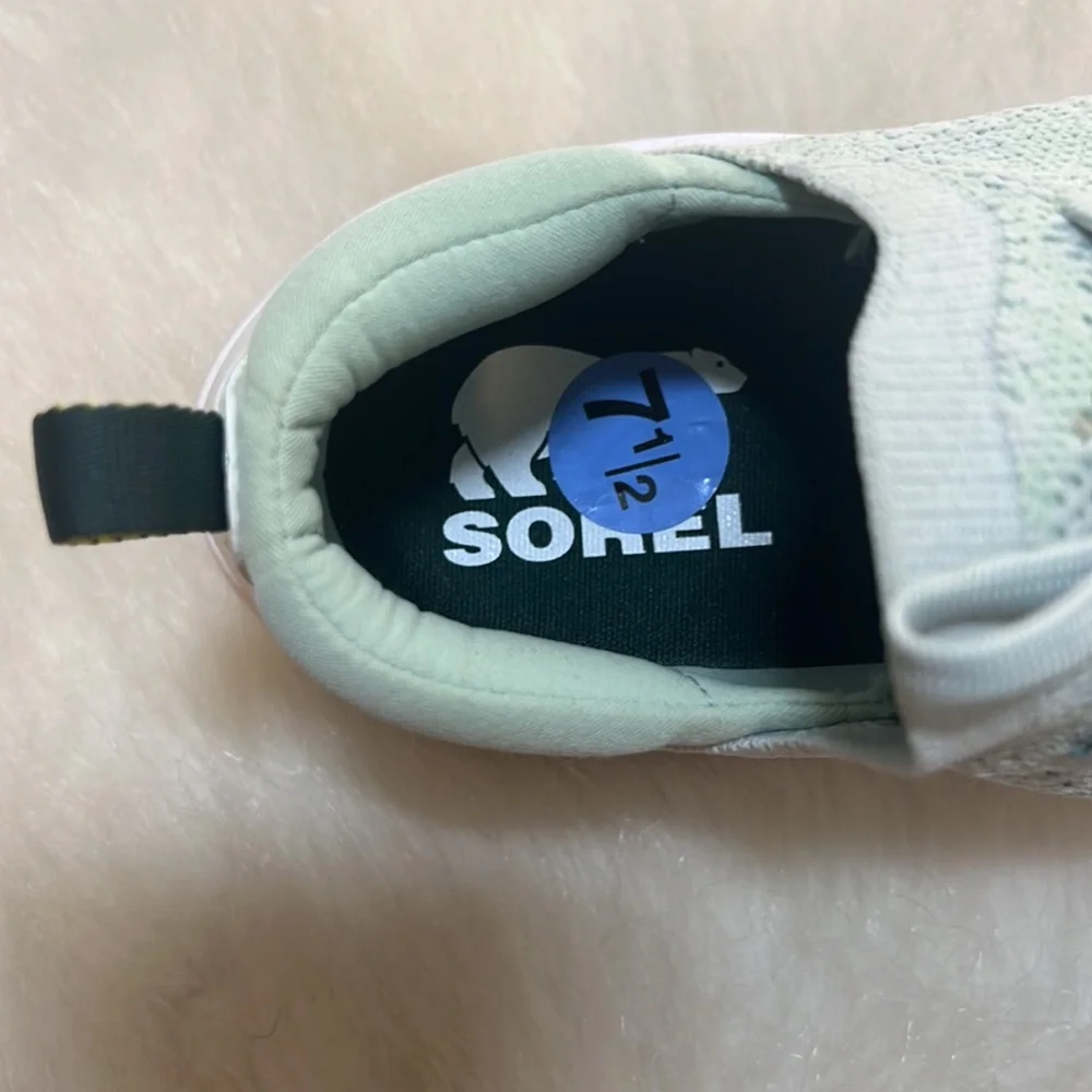 SOREL Explorer Blitz Stride Sneaker